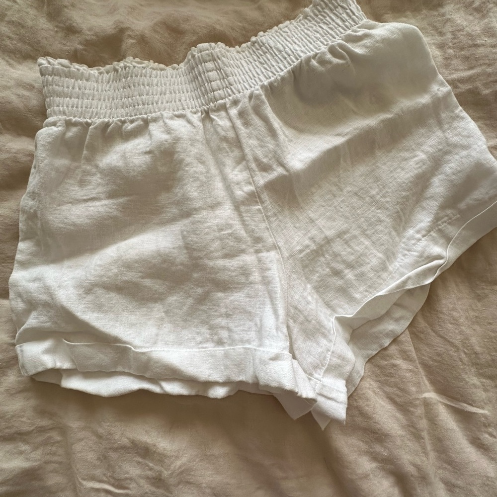 Linen shorts